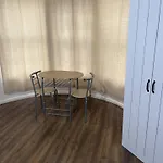 Cozy Studio Flat In Maida Vale